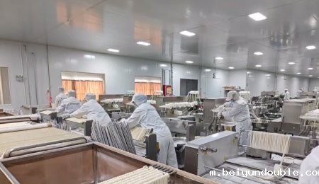 伟德bv1964：把传统手工技艺融入智能化装备，一根高质量面条正在生成